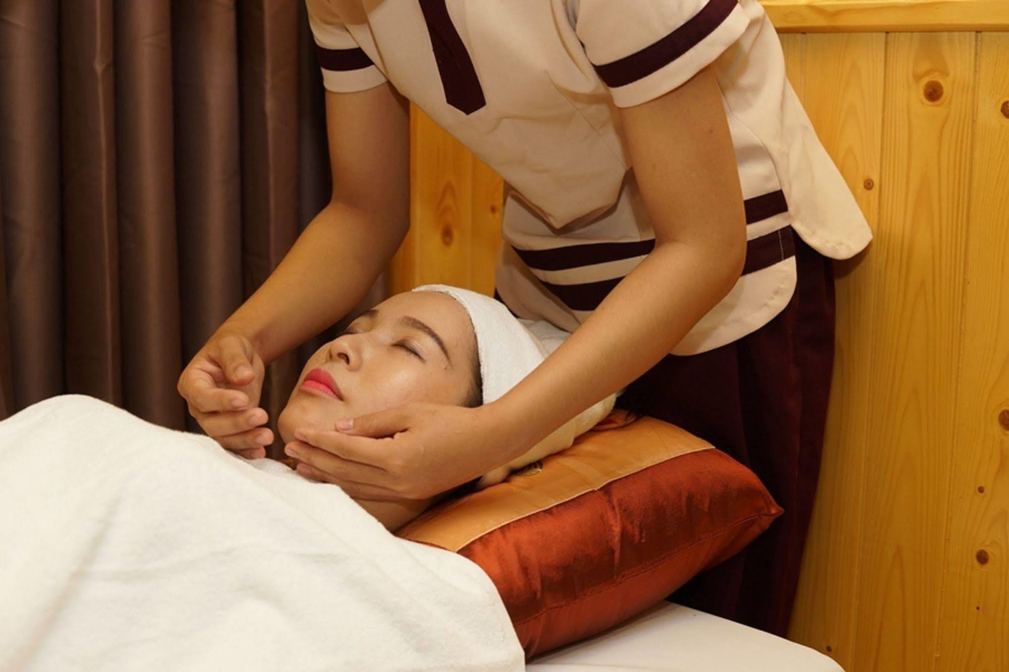 박 쿠옹 호텔 다낭 외부 사진